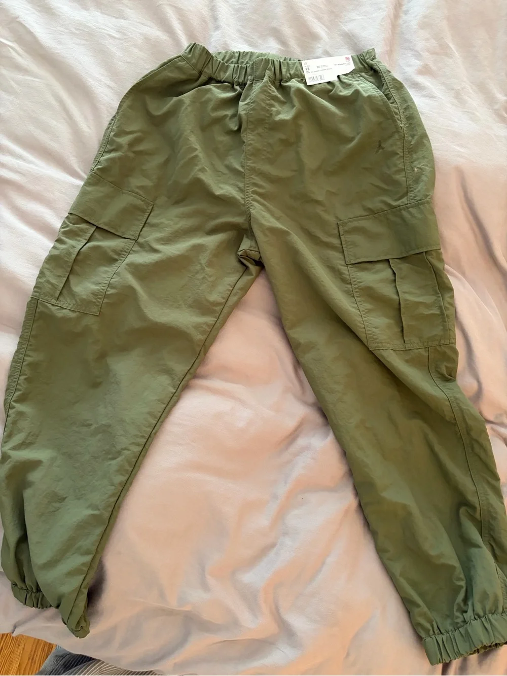 Uniqlo Kids Olive Wide-Fit Cargo Jogger Pants